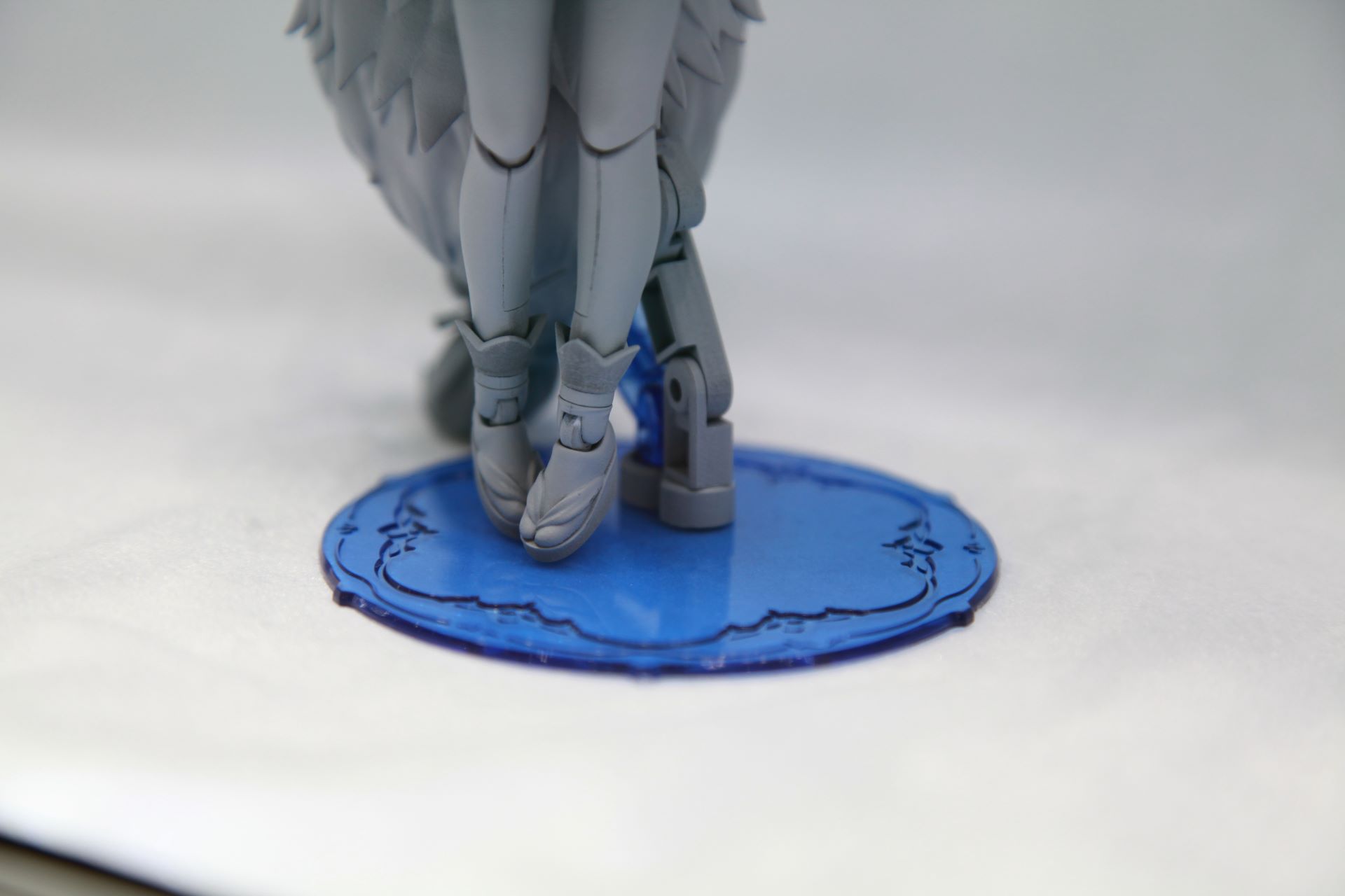 可愛らしい御御足と新規支柱パーツ