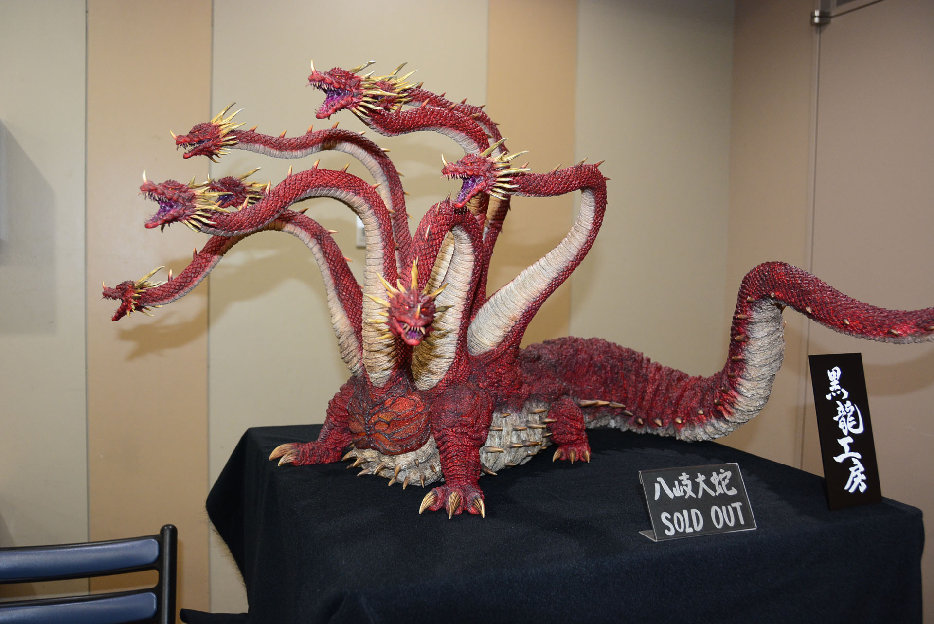 こちらは当日版権ディーラー。こだわりのガレージキットの販売のほか、ツールメーカーの出展販売なども行われている