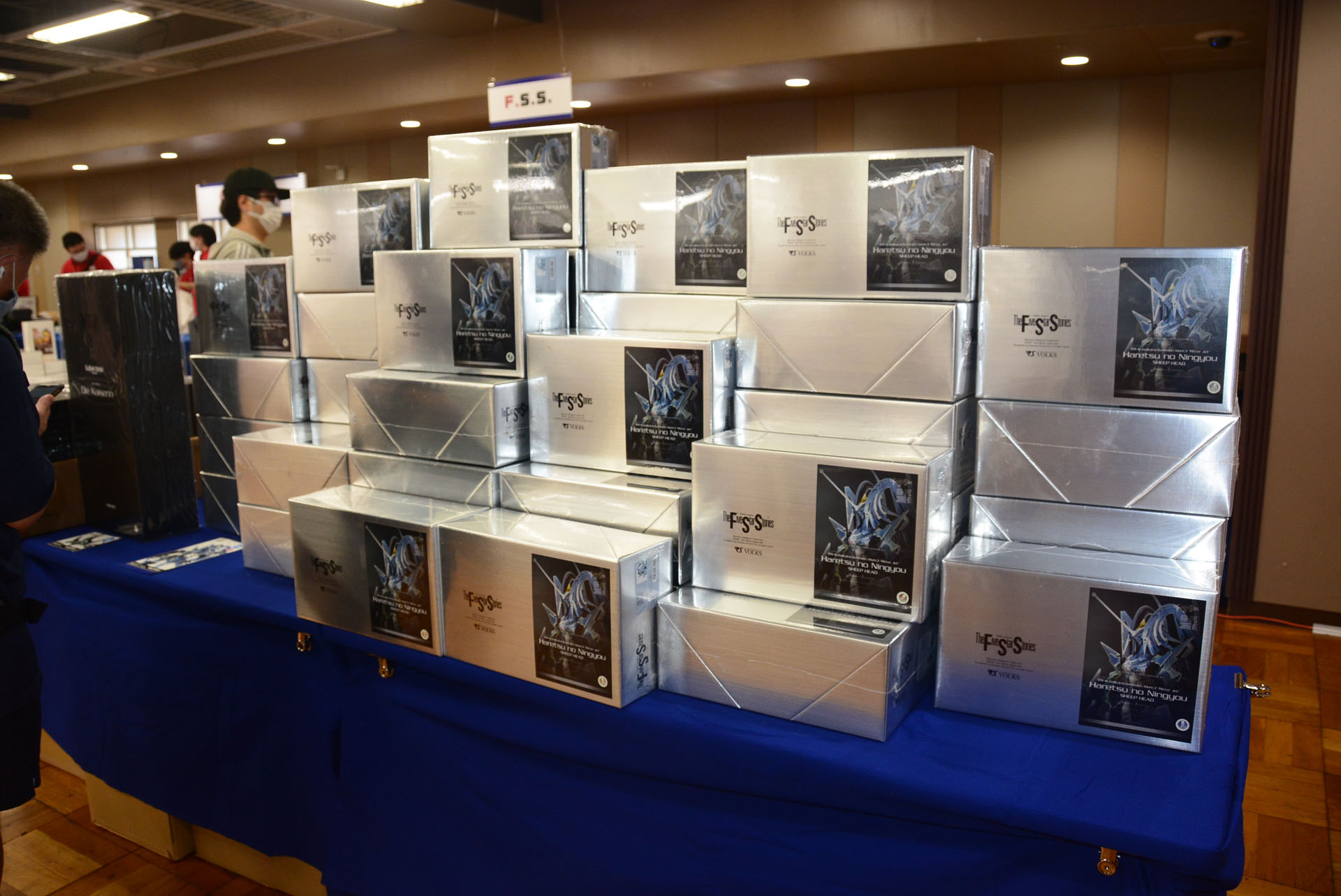 会場限定販売アイテムは大きな魅力だ