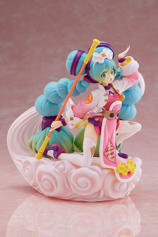 初音ミク　フィギュア　チャイナドレス 初音ミク』チャイナドレスに身を包んだ姿でプライズフィギュア化