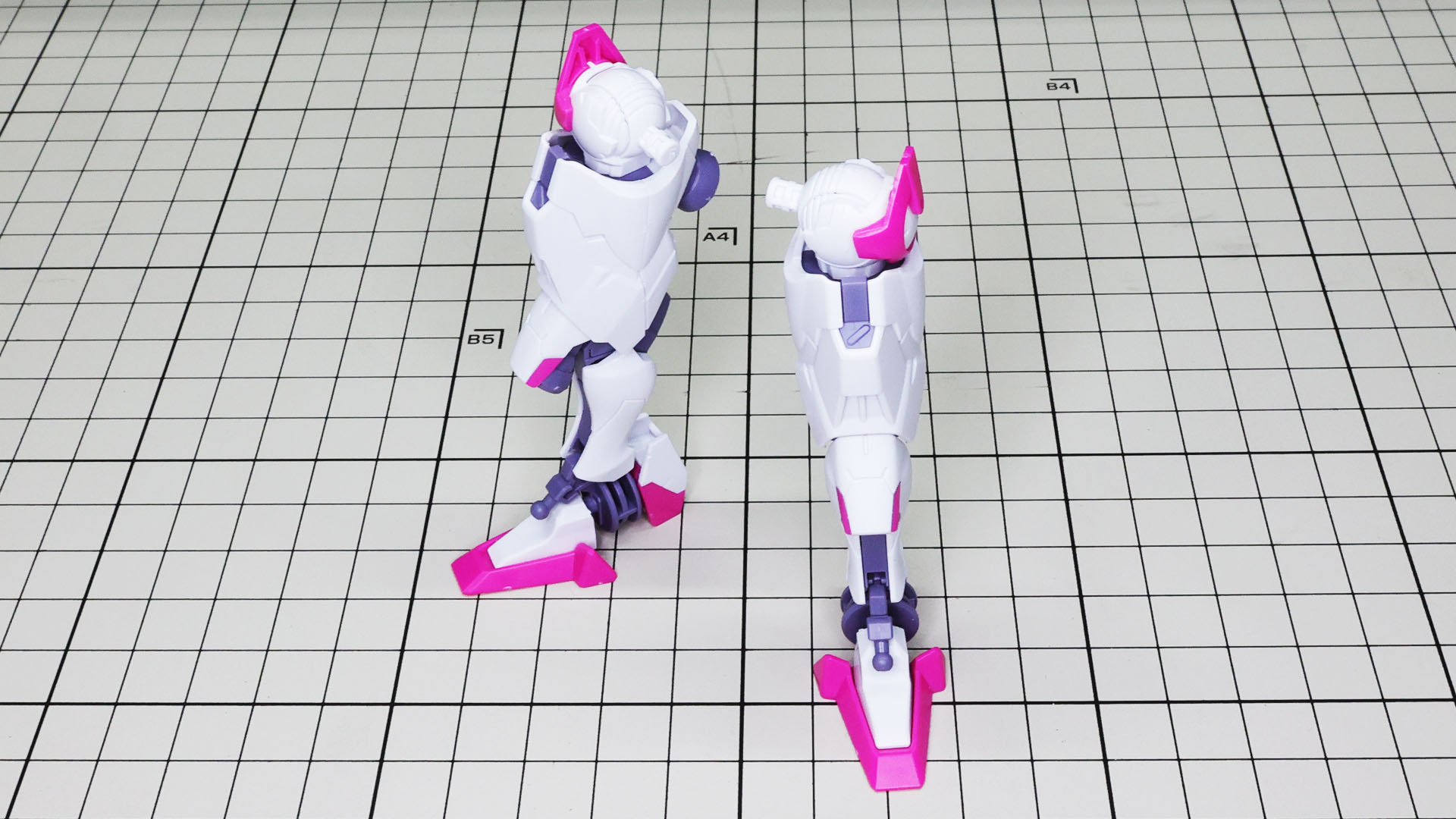 足首にアンクルカバーを忘れていましたのでここで装着です