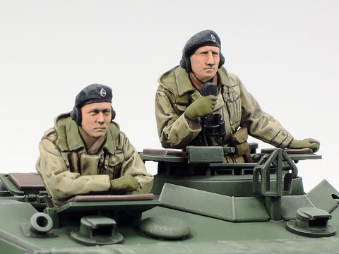 完成品プラモデル　タミヤ他製1/35 スケール タミヤ 1/35 ミリタリーミニチュアシリーズ 日本陸軍将校セット