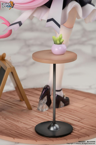 崩壊3rd」より“ピンクのメイドさん”が登場！ エリシアの