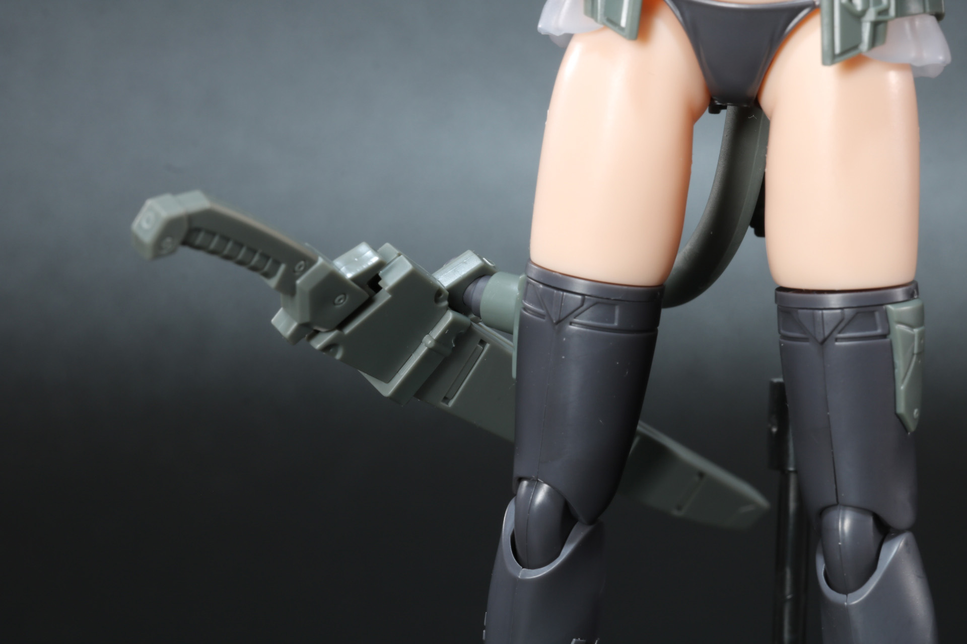 太ももジョイントパーツ