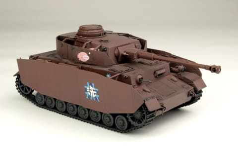 プラッツ、「ガルパン」10周年を記念した「IV号戦車H型（D型改）」など