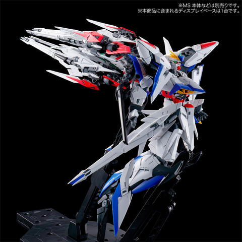 MGガンダムエクリプス➕MG マニューバストライカーパック バンダイ、エクリプスガンダム用の追加兵装「MG マニューバ