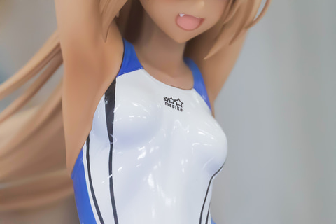 特別企画】【あみあみ展示撮り下ろし】コウハイちゃんに2色のカラバリ