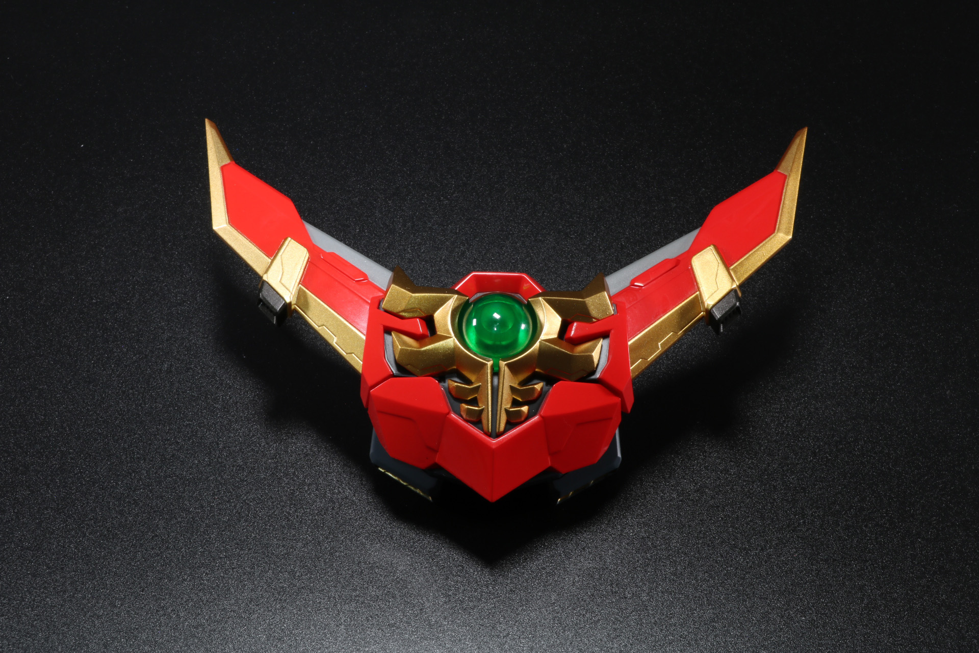 胸部パーツは前後に展開