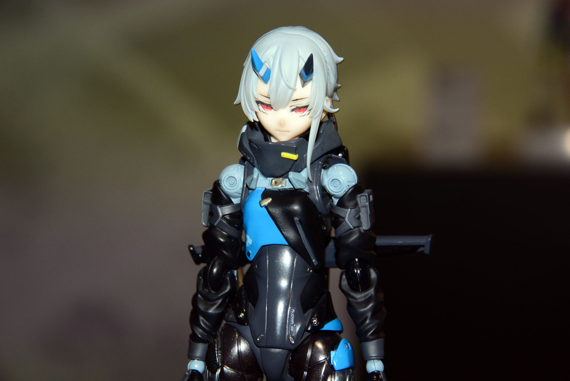 "TECHNO AZUR"はスポーティーなイメージ