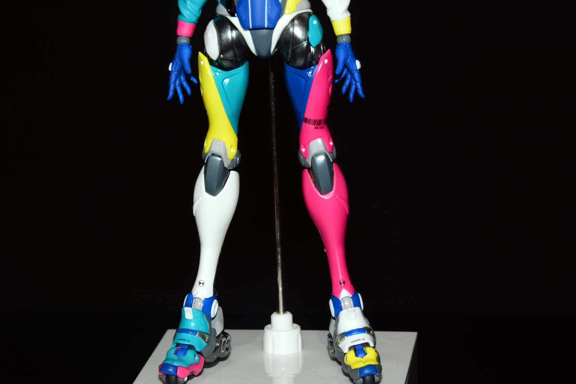 かなり華やかな色合いの"PSYCHEDELIC RUSHF"