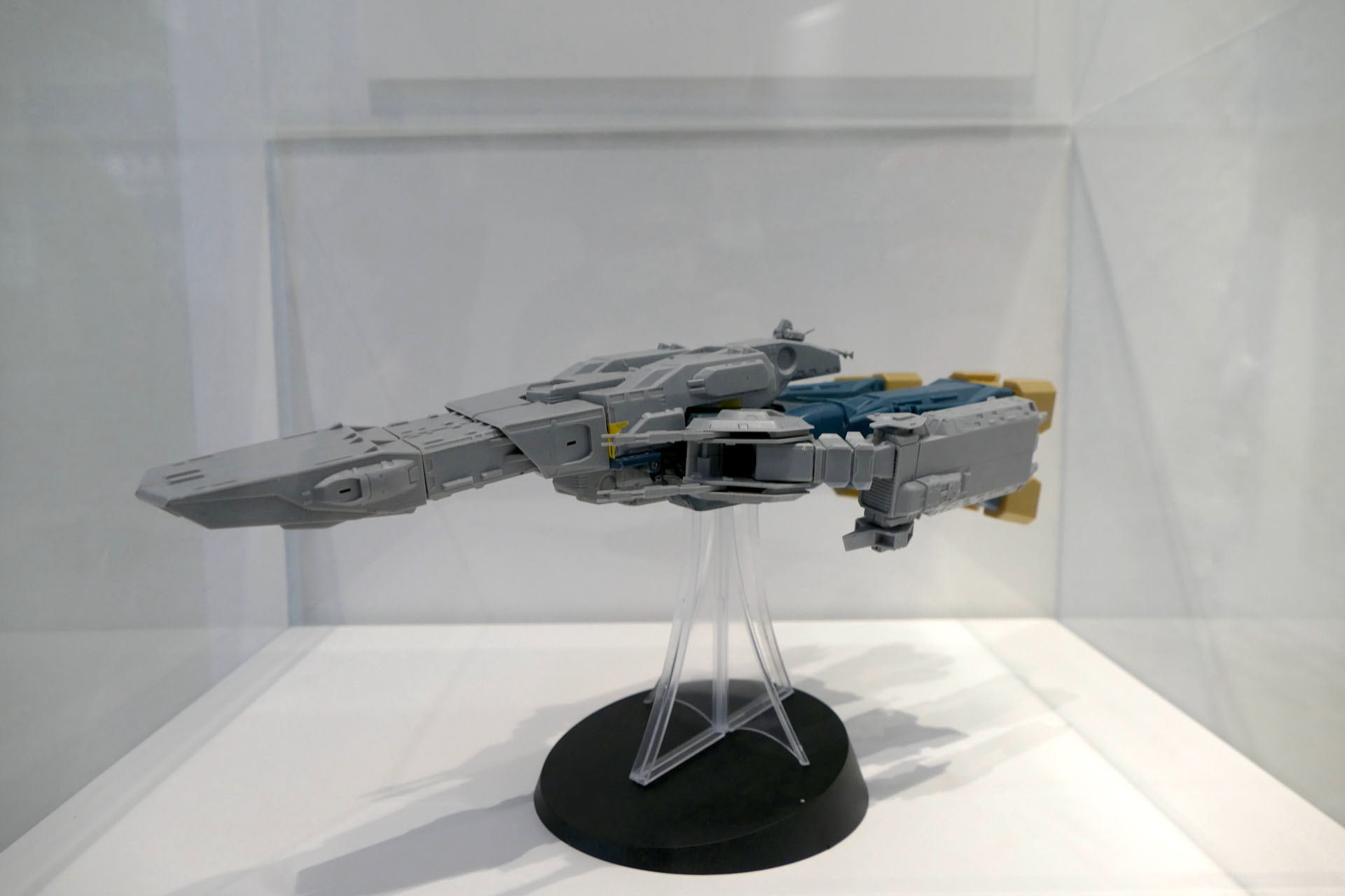 プラモデルを使った初期の変形検討モデル