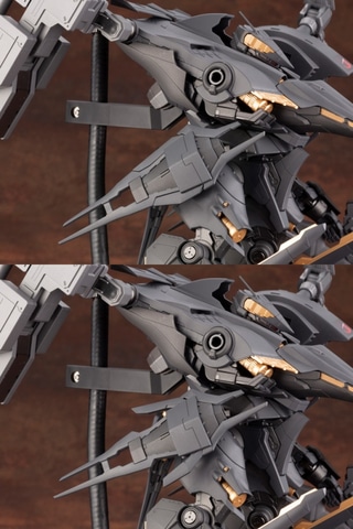 ARMORED CORE 4」より、「DECOCTION MODELS レイレナード 03-AALIYAH