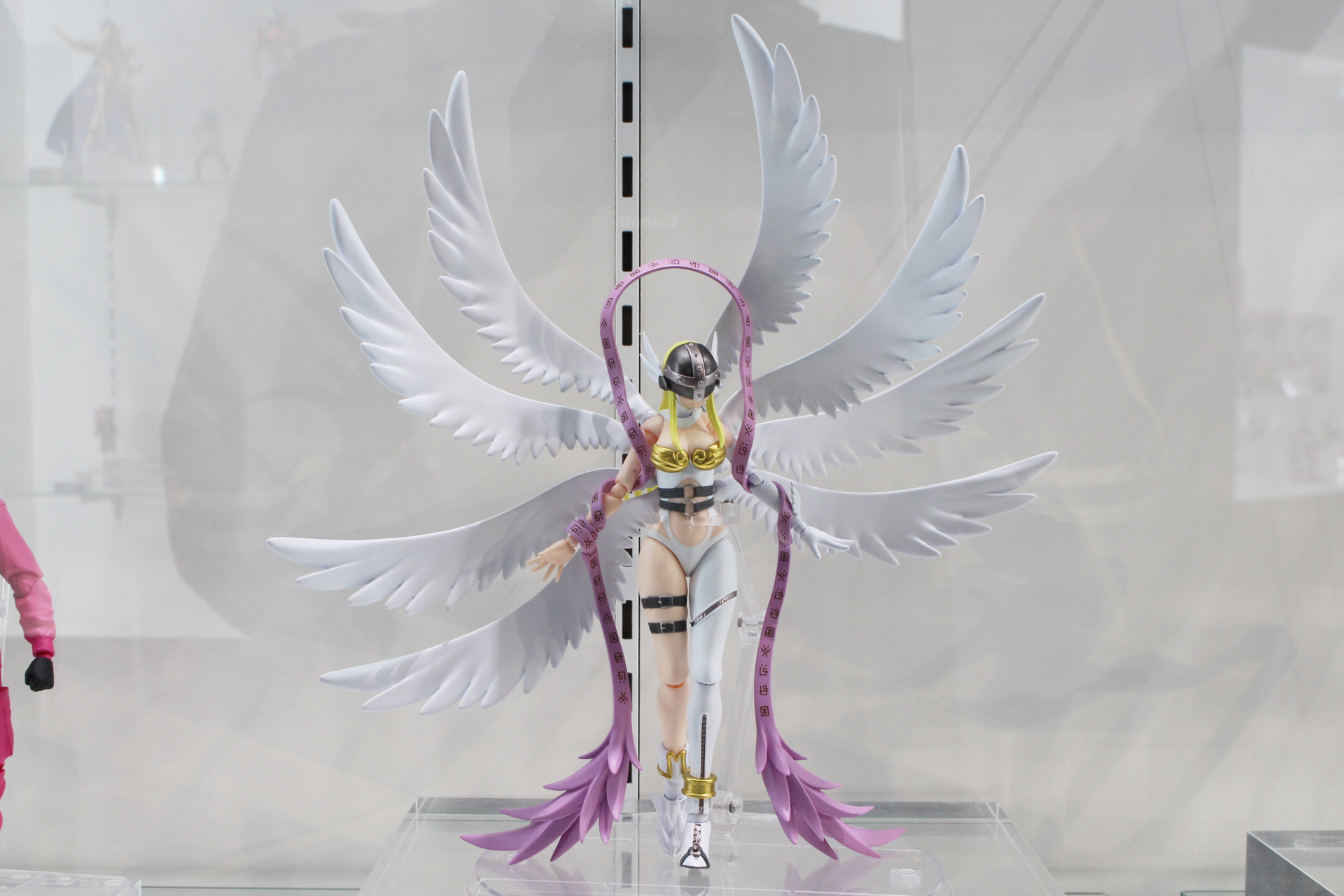 「S.H.Figuarts エンジェウーモン」。2023年4月発売予定。価格は10,780円（税込）。プレミアムバンダイ販売商品