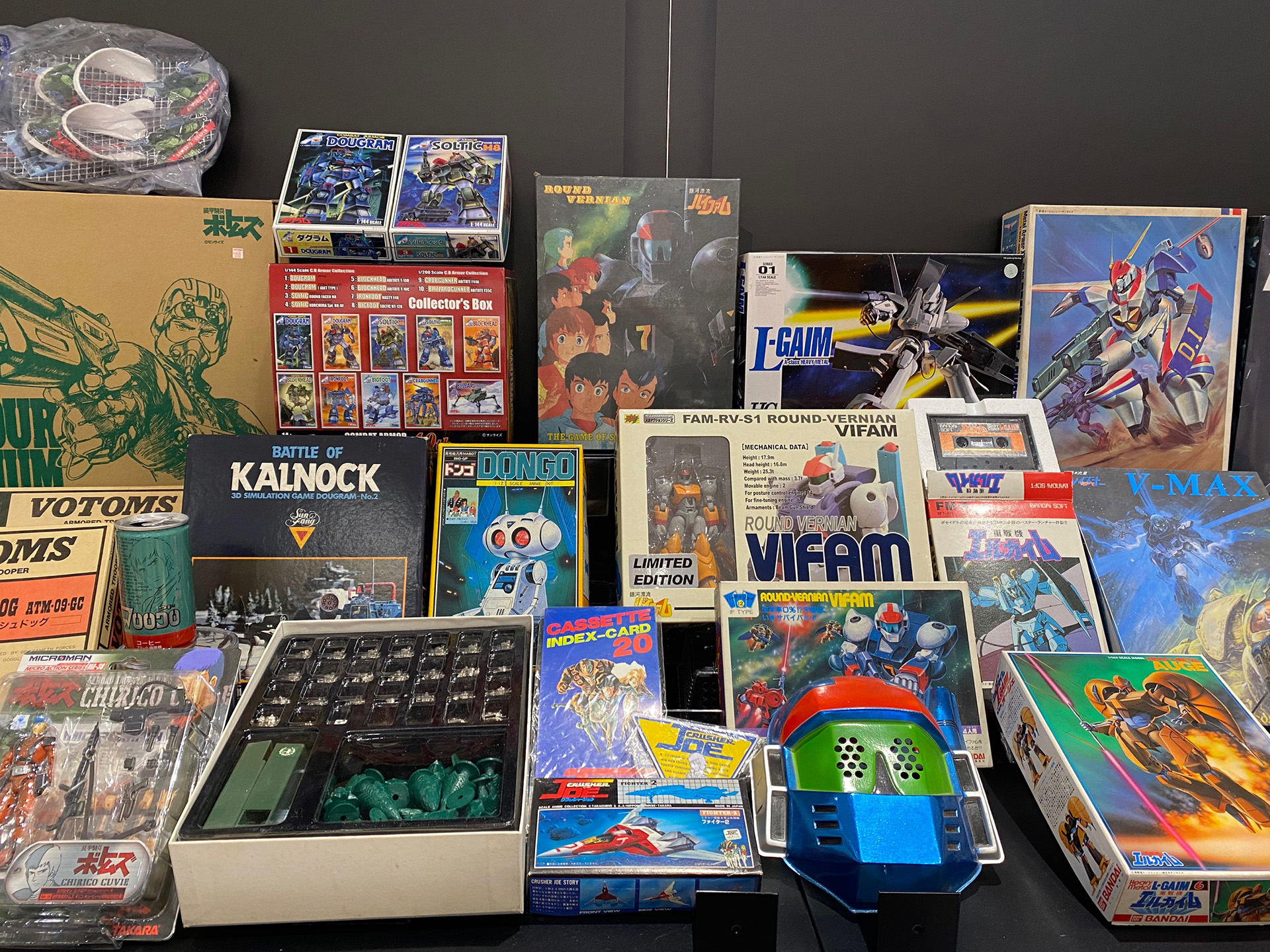 「サンライズロゴ アクリルキーホルダー」770円(税込)