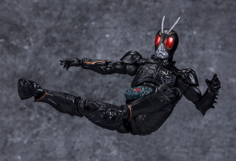 仮面ライダーBLACK SUN」より「BLACK SUN」と「SHADOWMOON」が