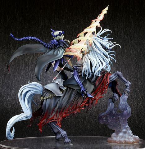 アルトリア・ペンドラゴン(第三再臨) Fate/Grand OrderキューズQ 61kKsHsHmUL._UF350,350_QL50_.jpg