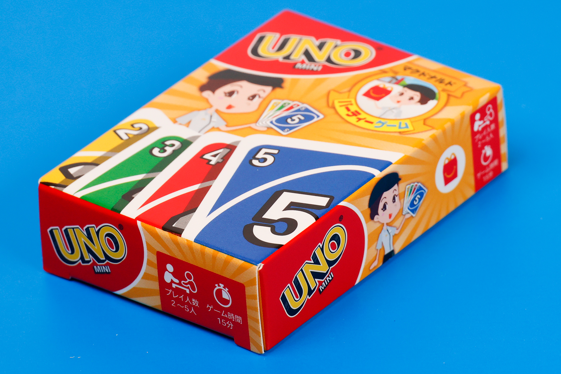 写真で見ると大きく見えるが、かなり小ぶりのサイズ感だ