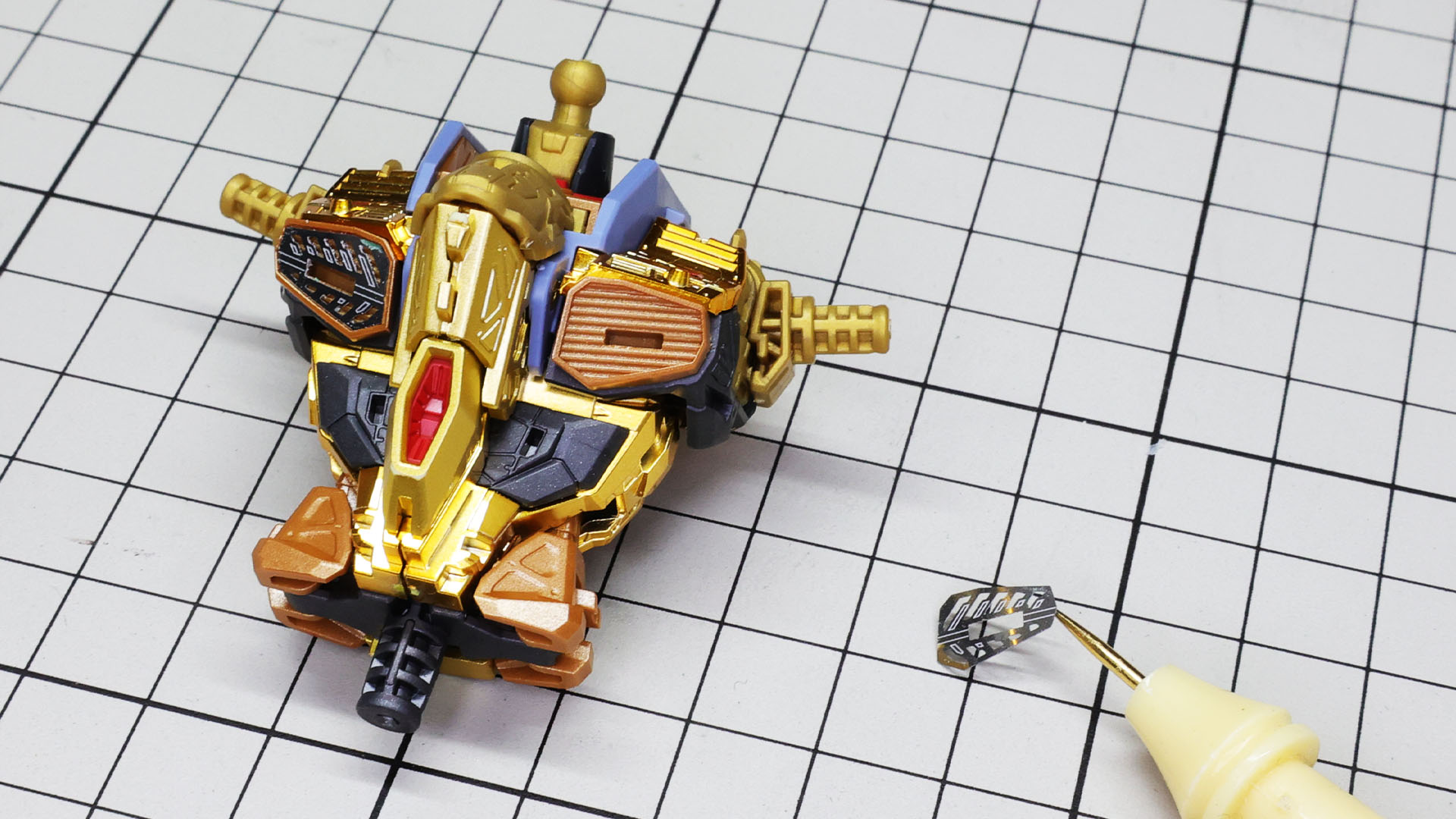 頭部を載せてみました。とてつもない密度感と情報量！