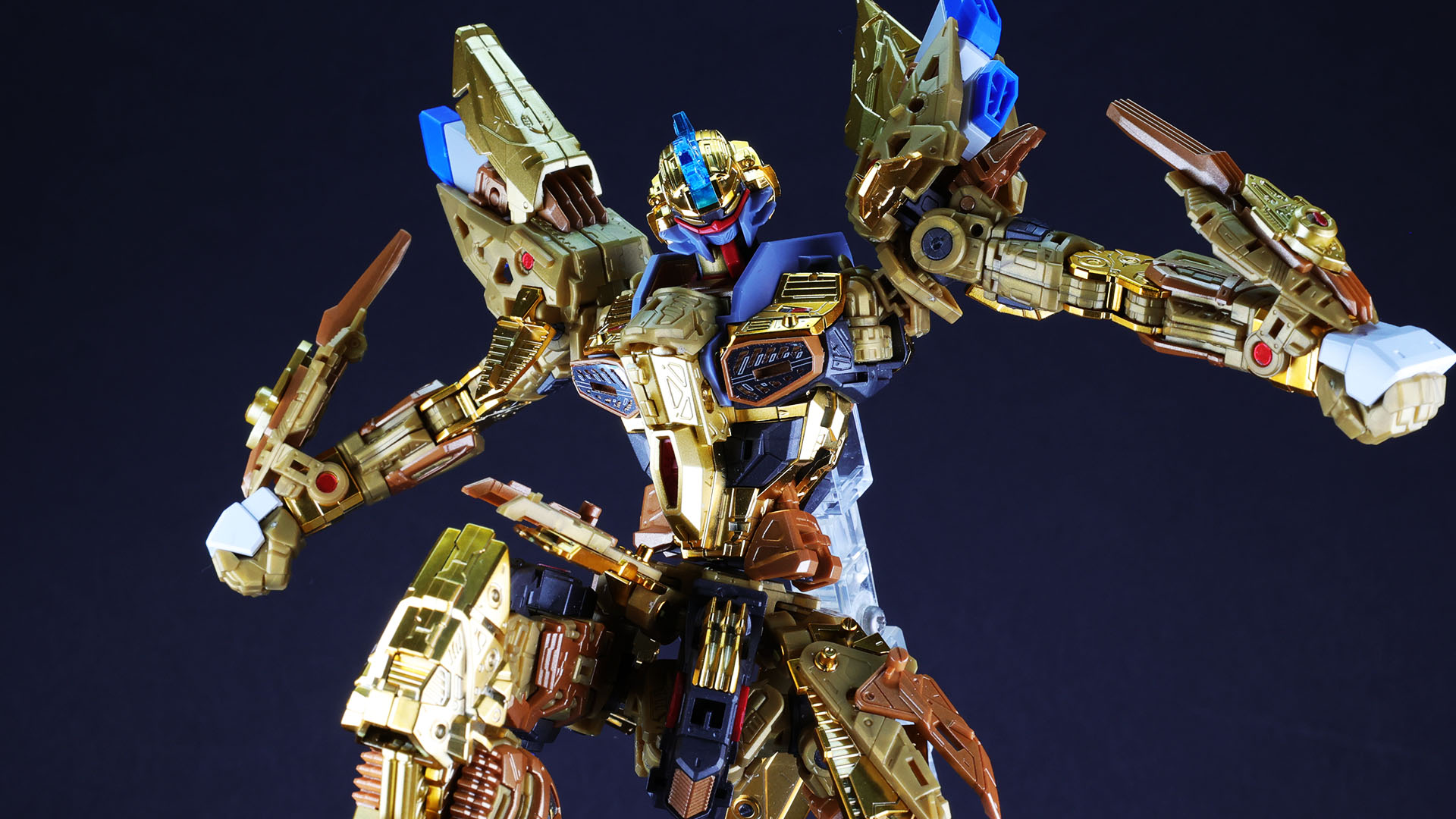 胸部をぐいっと引き上げれば凄みのある表情が作れます