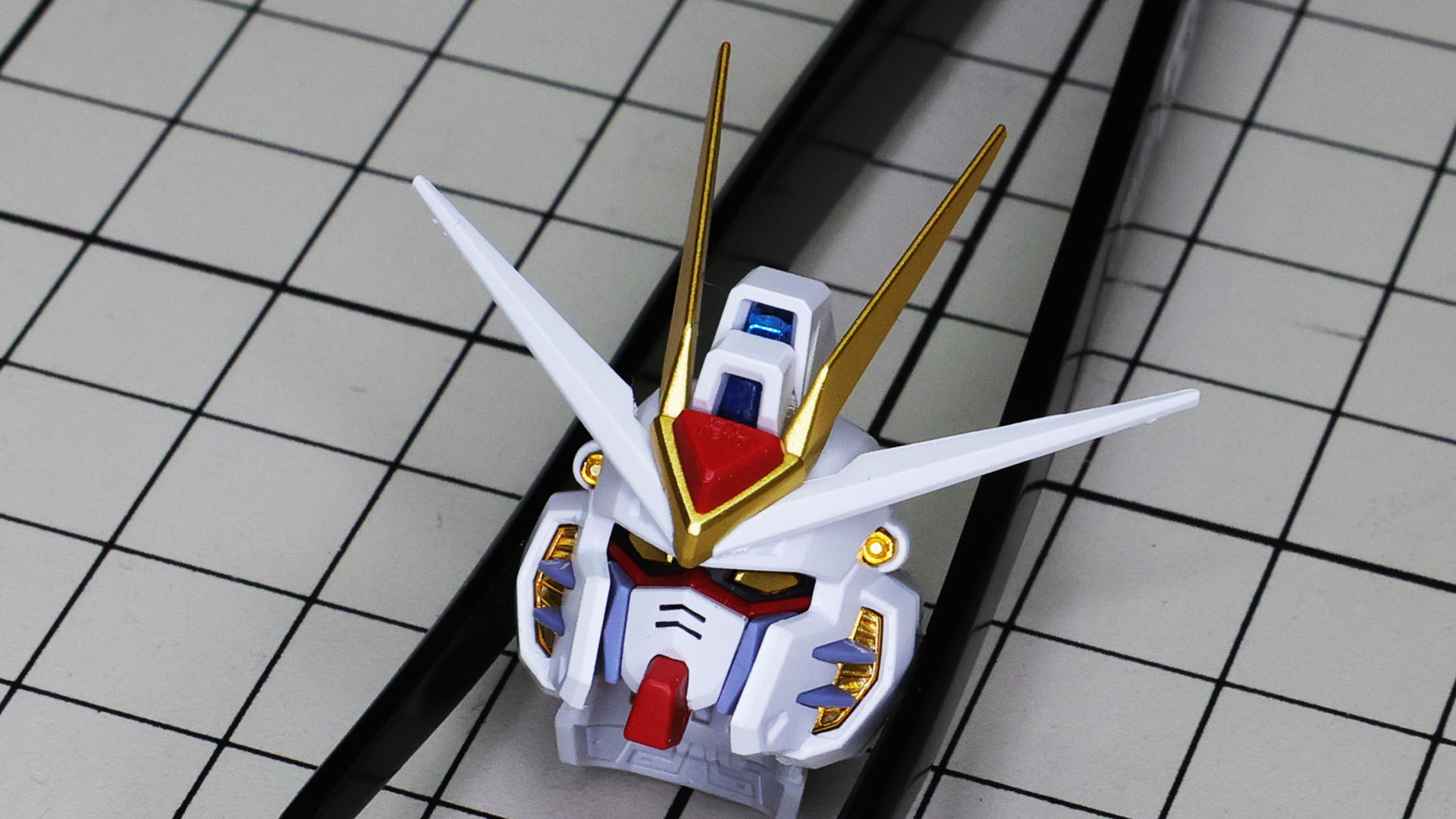 ただただかっこいい頭部！