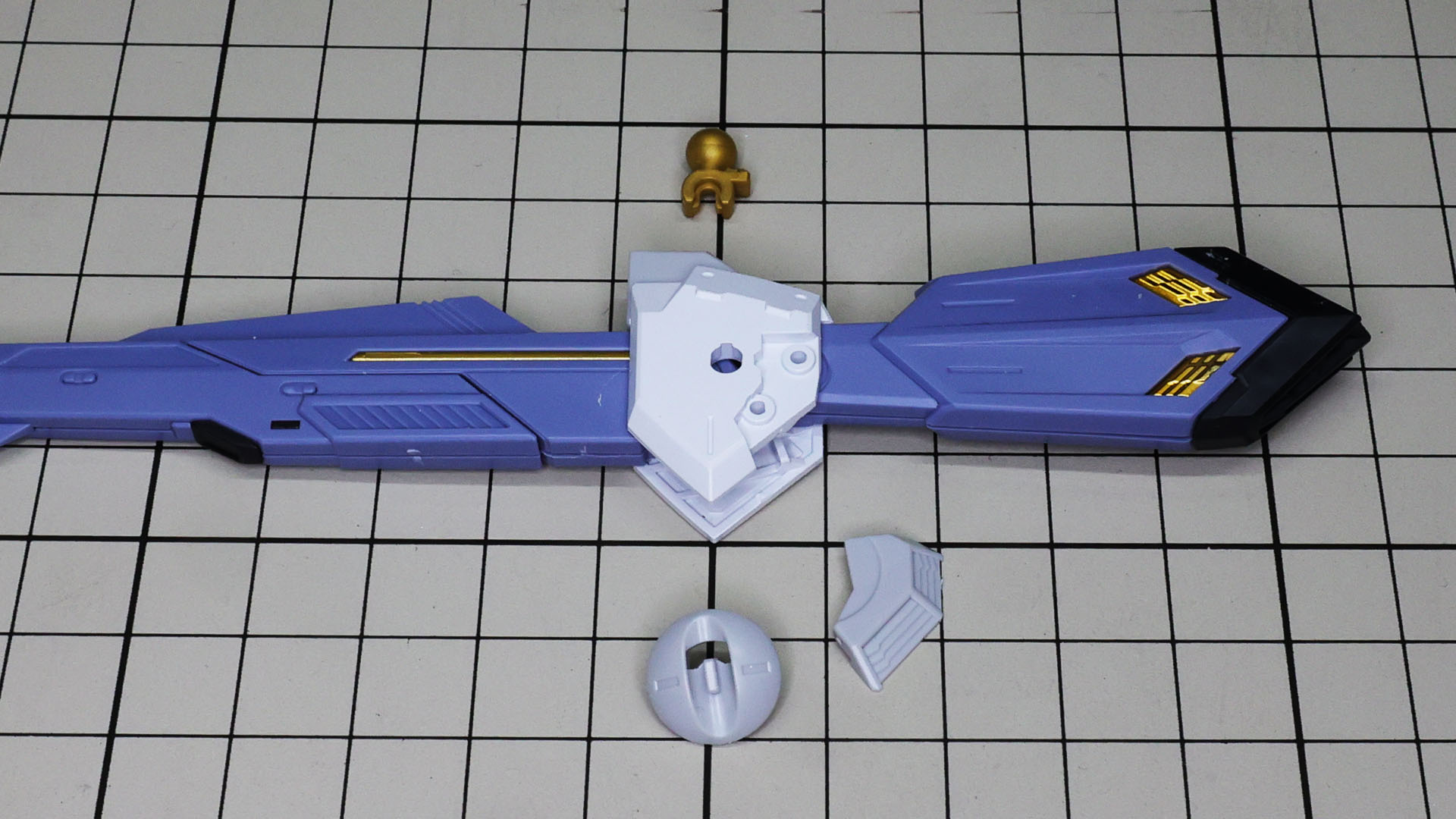 丸いのはビームサーベルのホルダーです