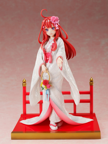 五等分の花嫁∬」より白無垢姿の一花と五月のフィギュアが登場。本日