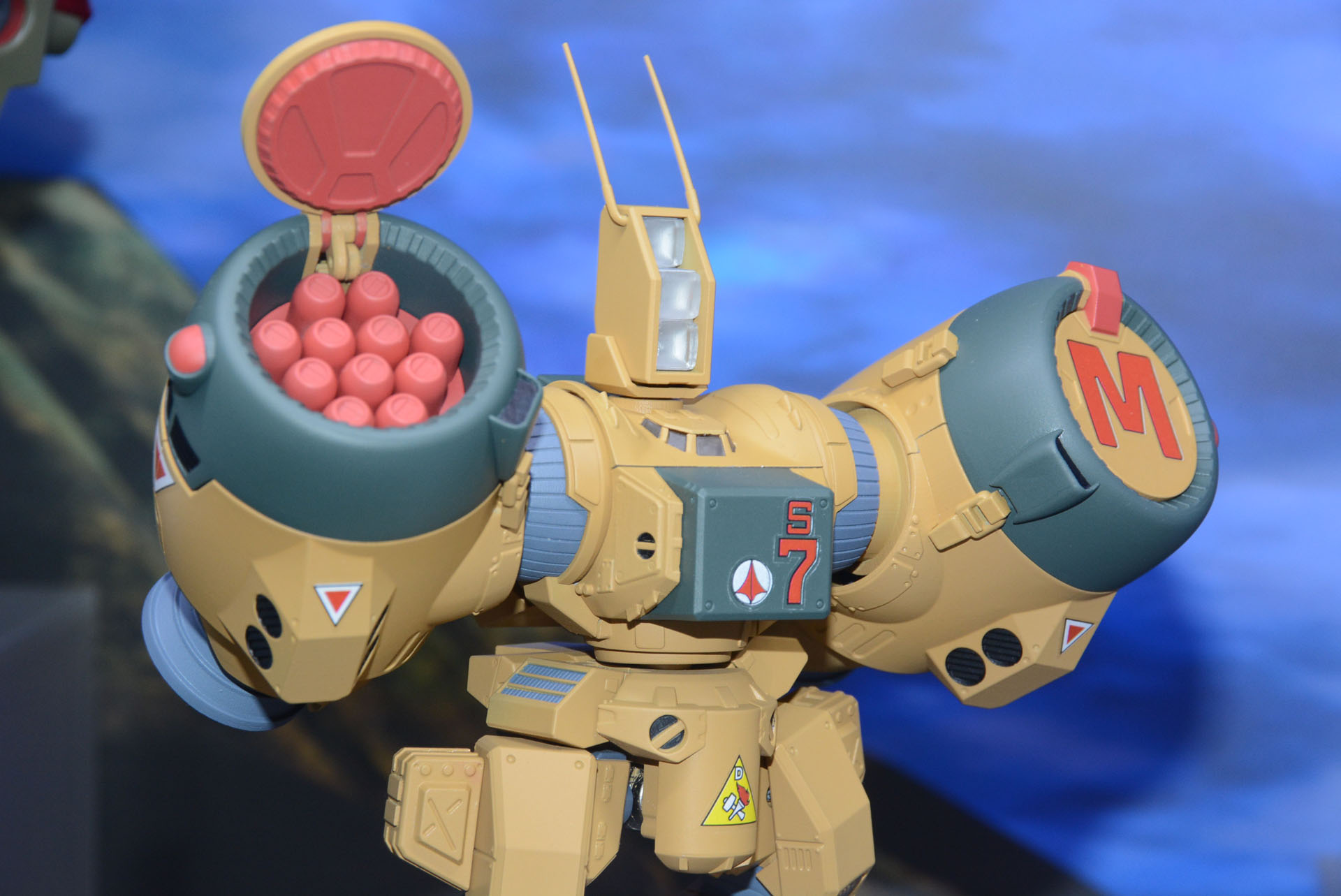 「HI-METAL R ファランクス」