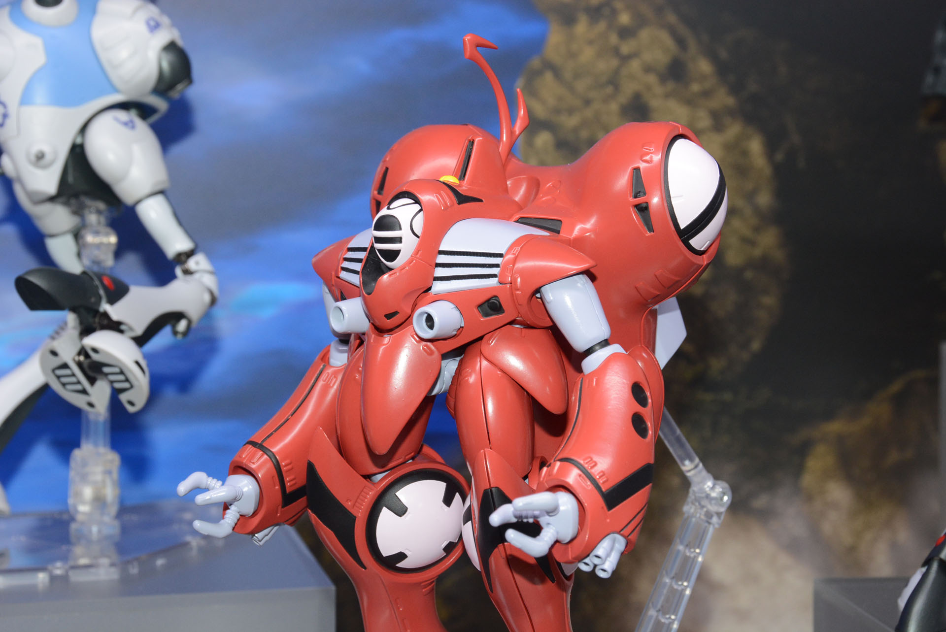 「HI-METAL R クァドラン・ロー」は大きさも課題とのこと