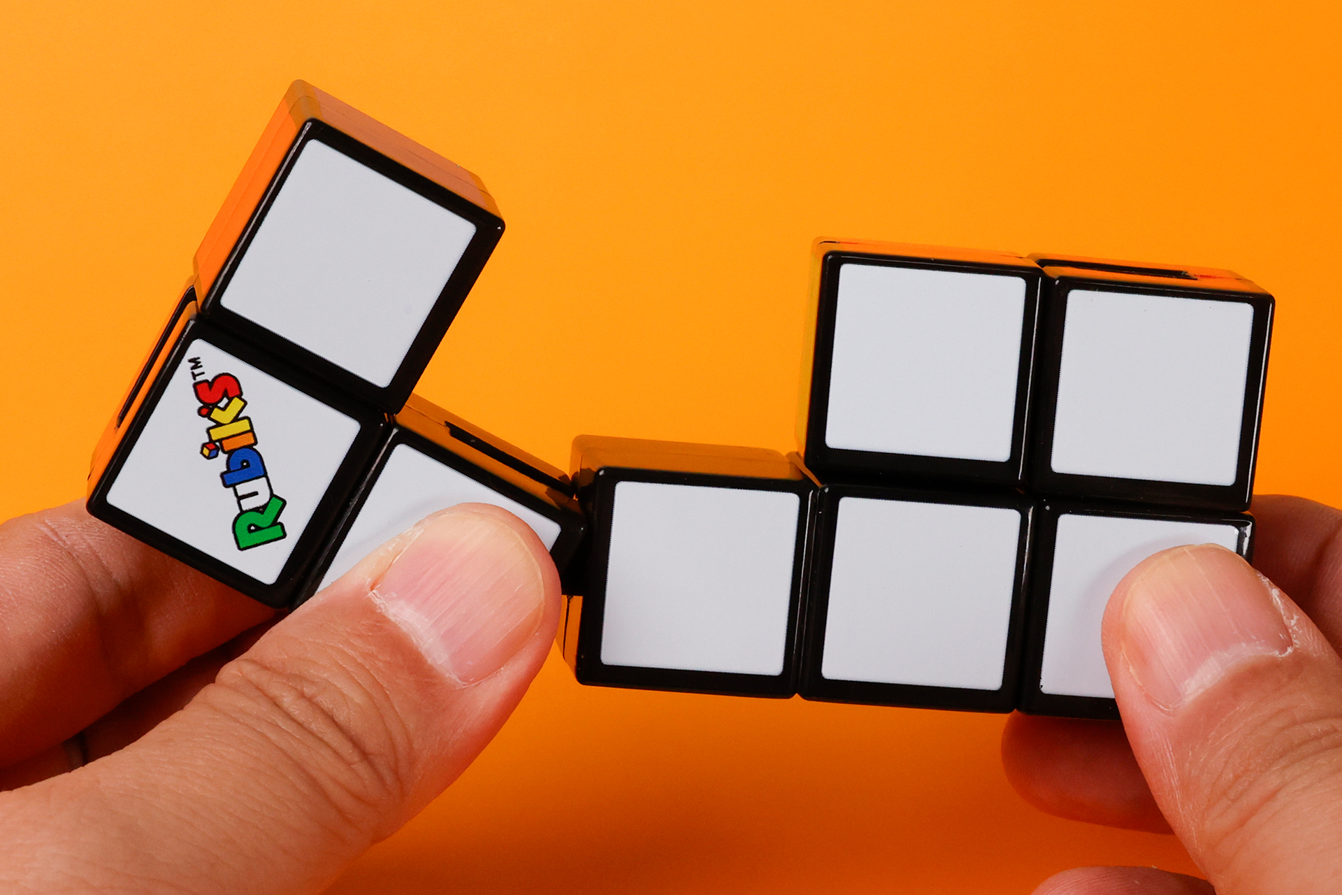 いくつか折り曲げることができる部分がある