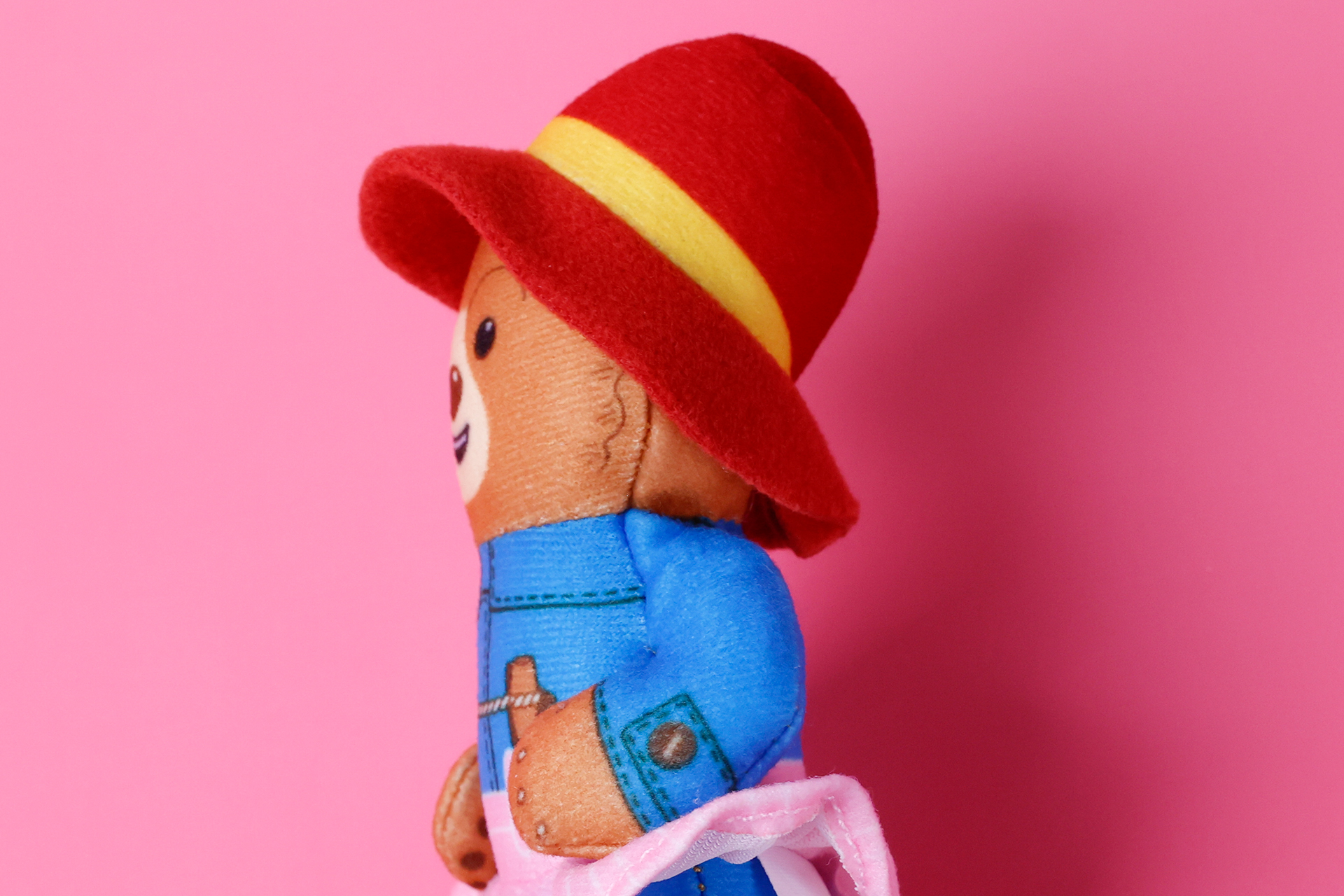 横側から見るとこんな感じだ