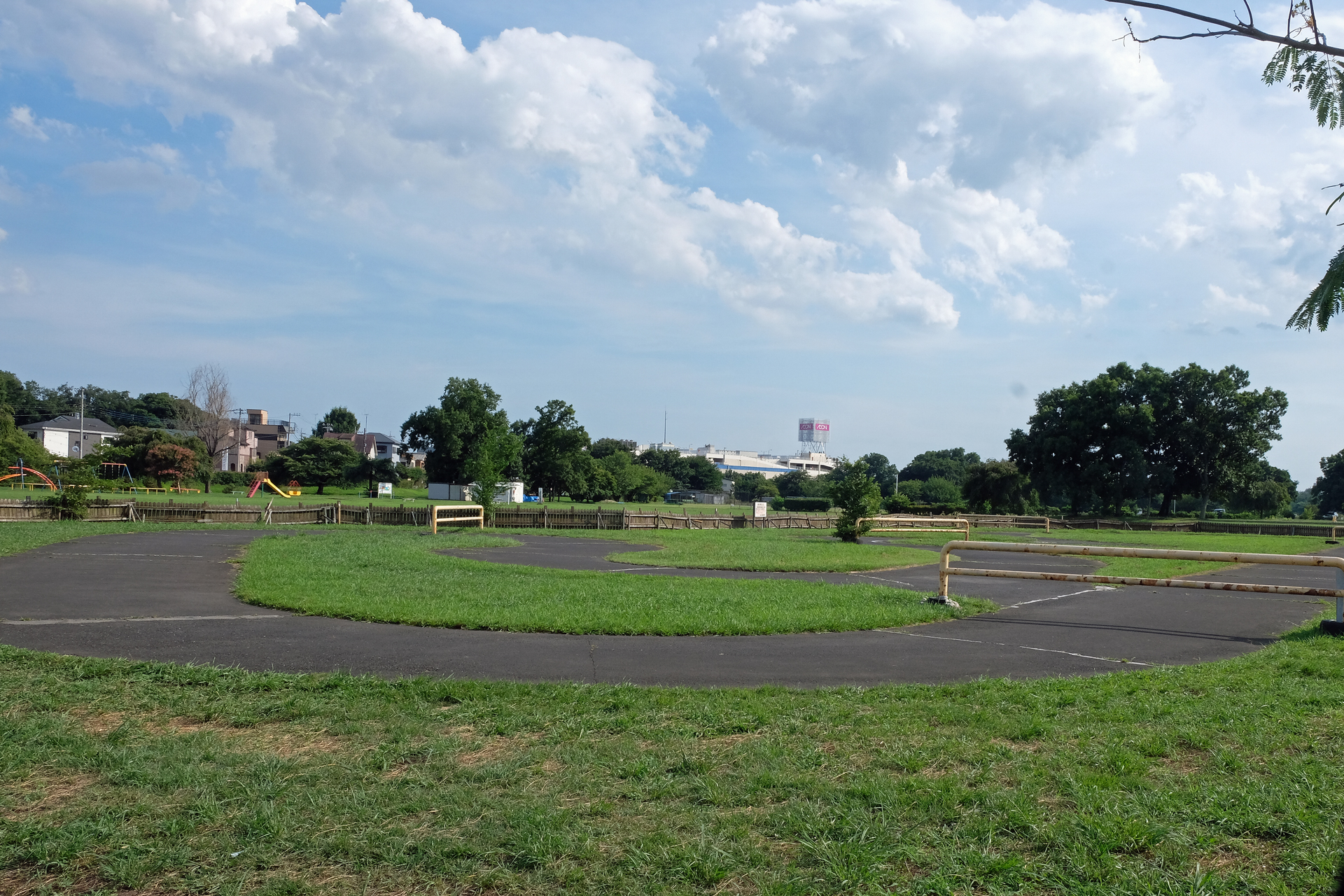 上奥富運動公園サーキット全景
