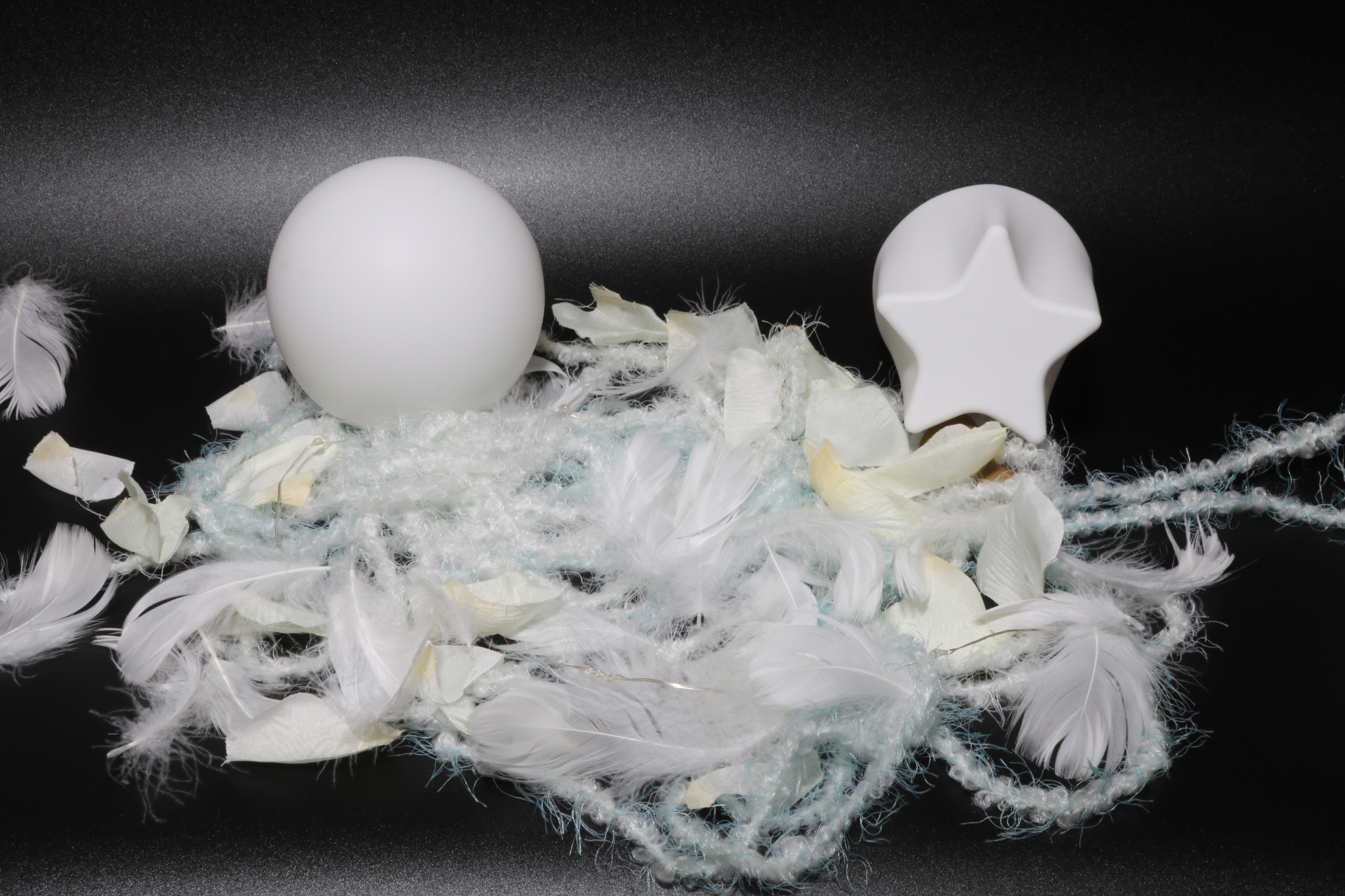 配置した状態。これだけだと煩雑とした印象