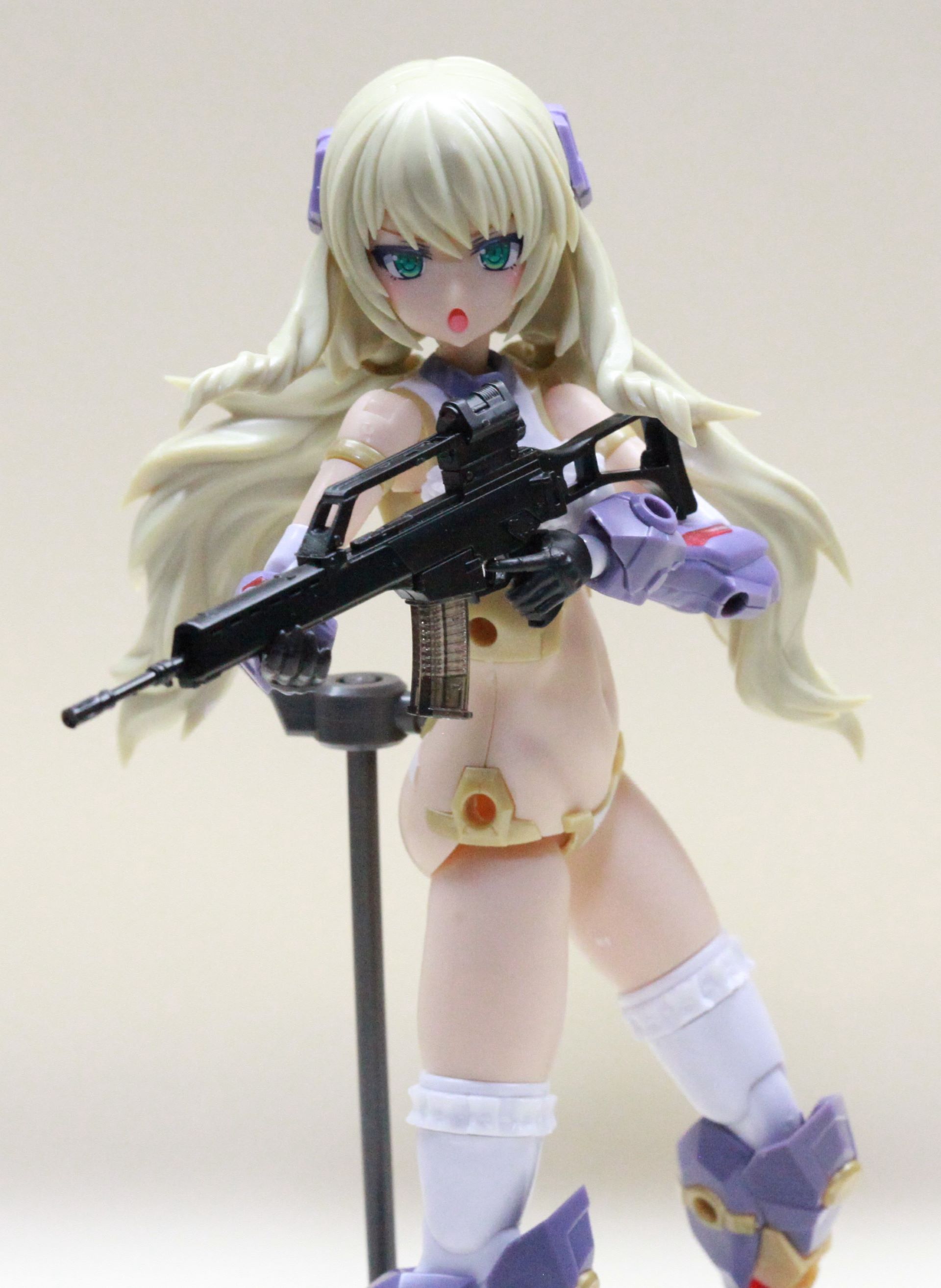 ハンドパーツの選択で、トリガーに指をかける状態も可能