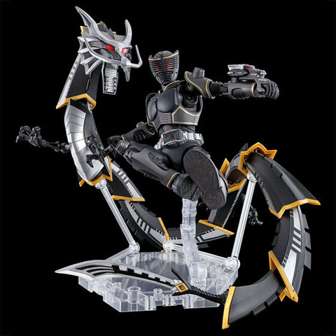 暗黒の業炎をまとった黒い龍騎が「Figure-rise Standard」に登場