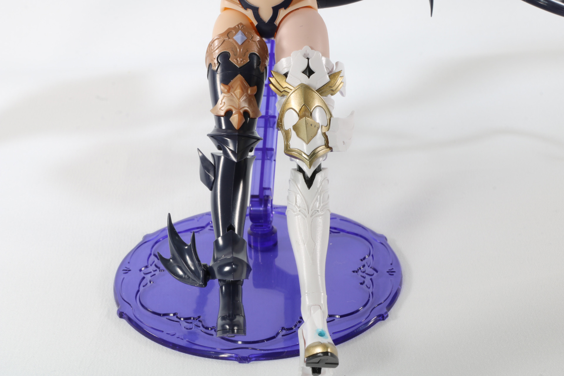 足パーツの比較