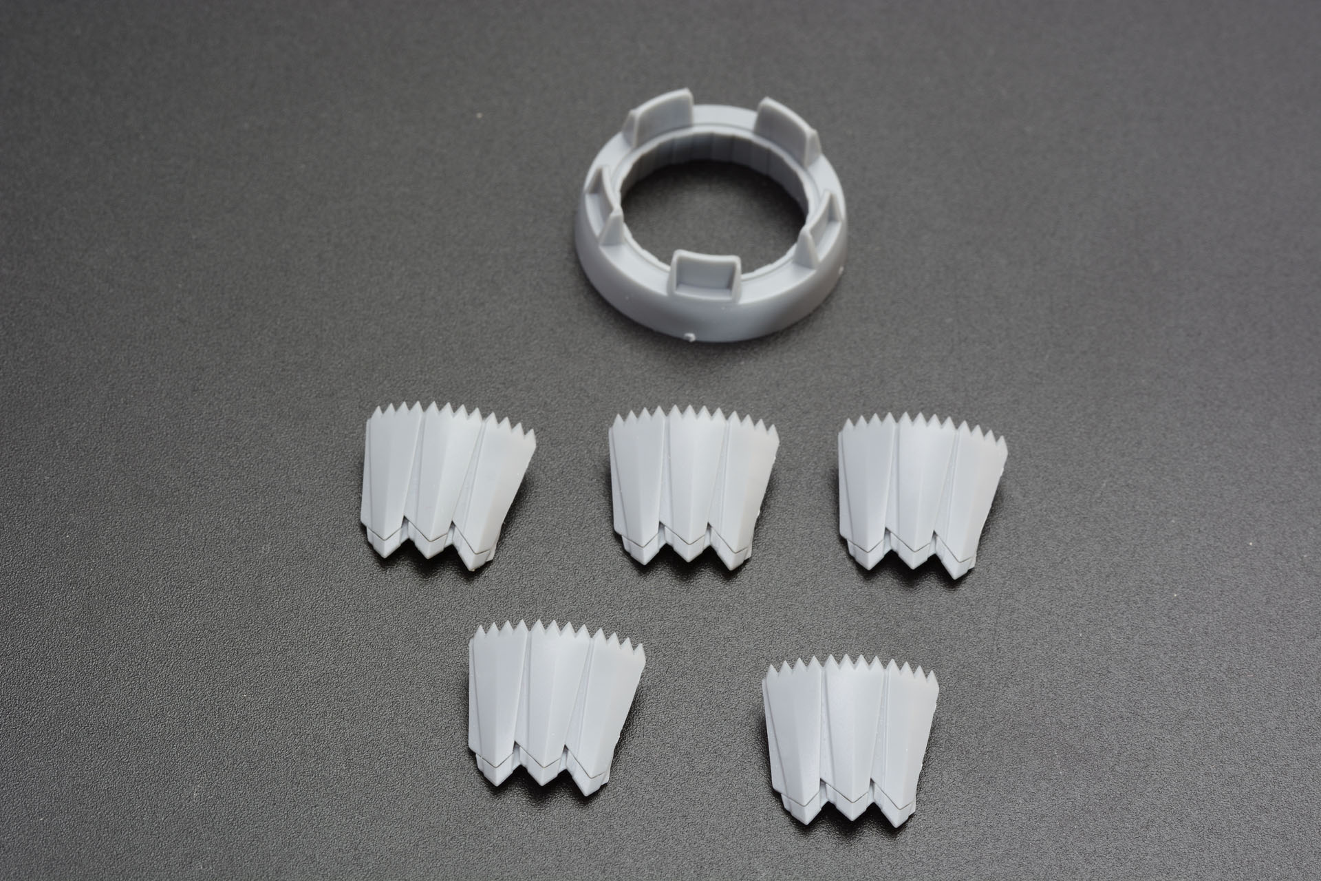 開発者こだわりのエンジンノズル。5つのパーツで構成されている