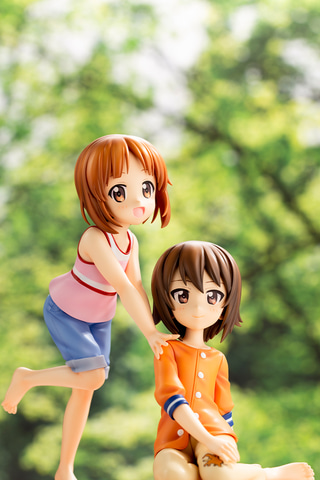 ガルパン劇場版よりフィギュア「西住みほ＆西住まほ 10 years Memory