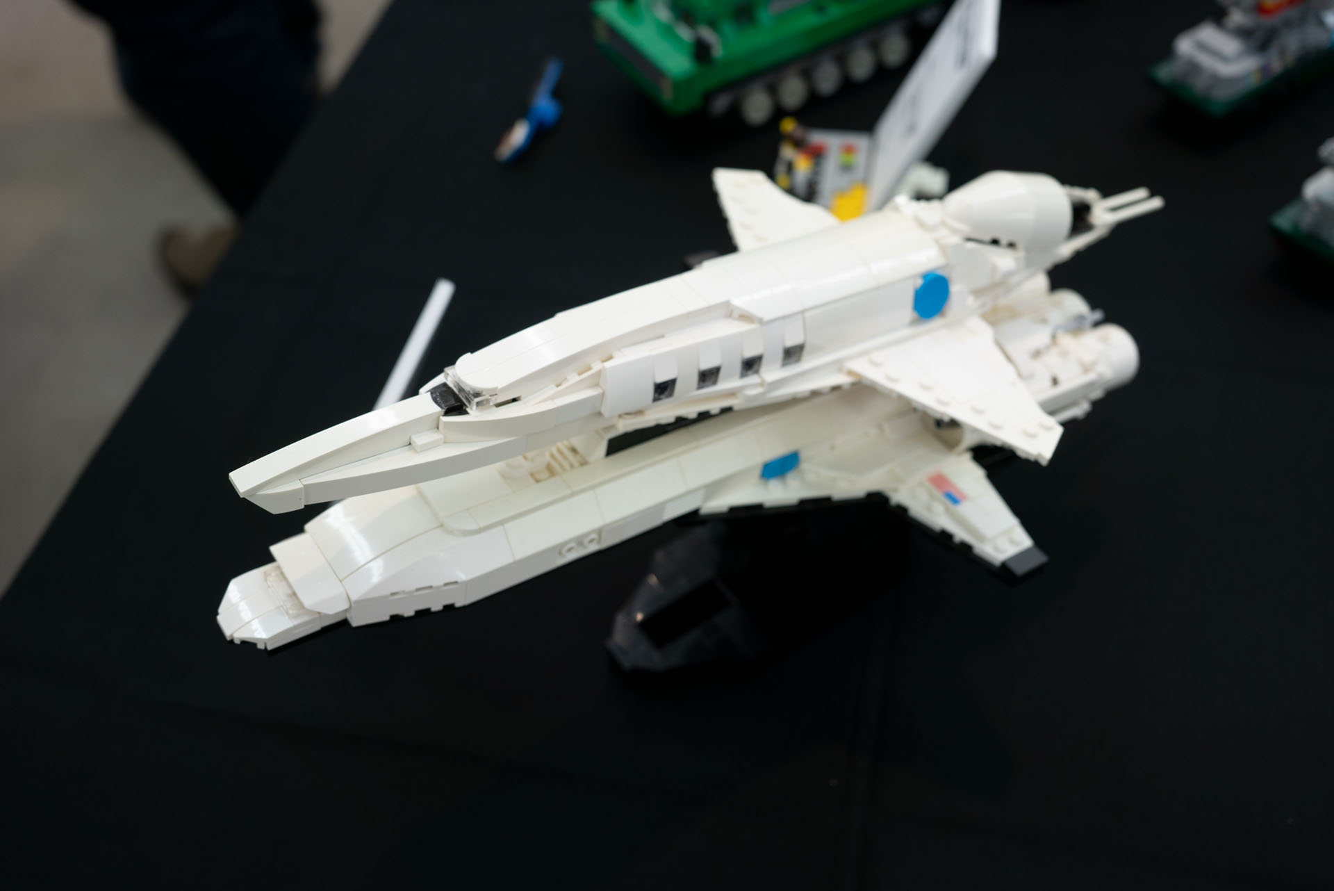 「2001年宇宙の旅」から「オリオン号（だく）」。曲面のデキが秀逸