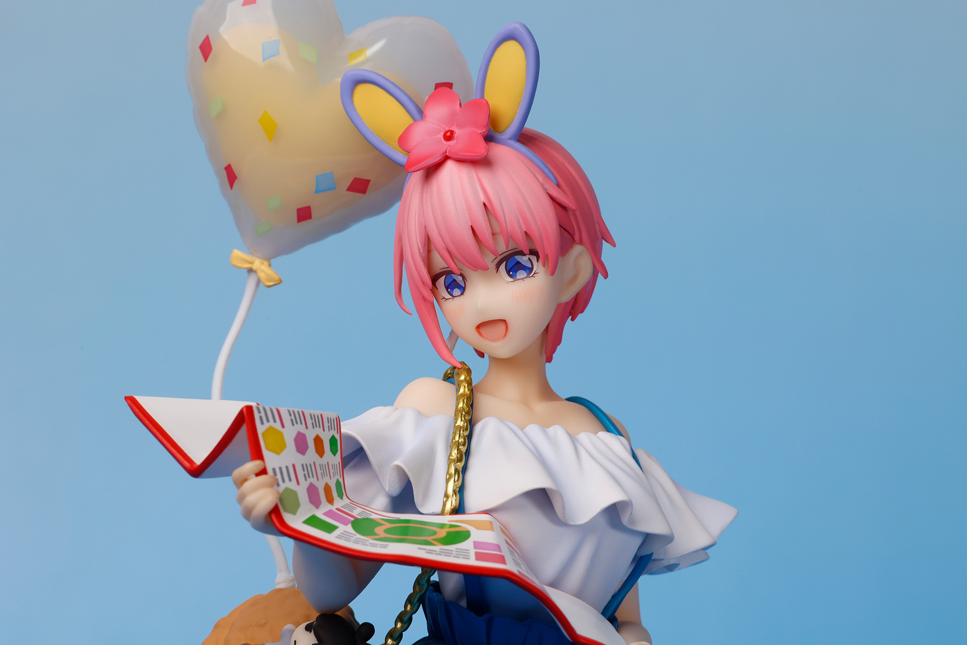 元気いっぱいに大きく口を開けた表情がかわいらしい、中野一花