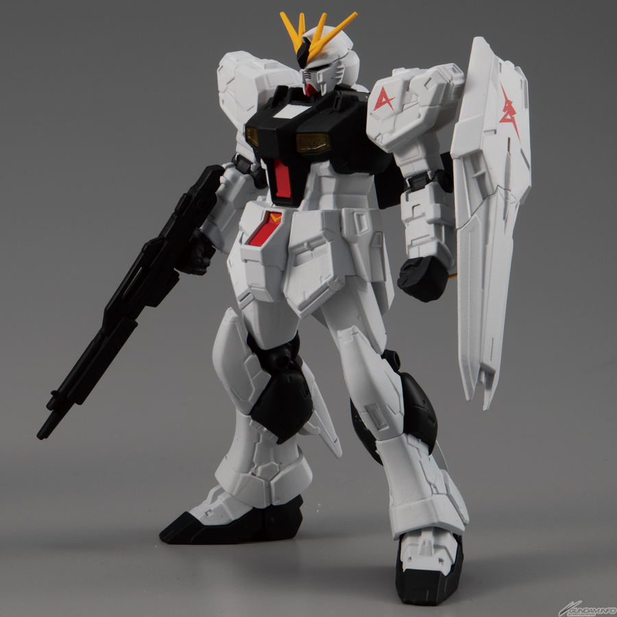 「RX-93 νガンダム」