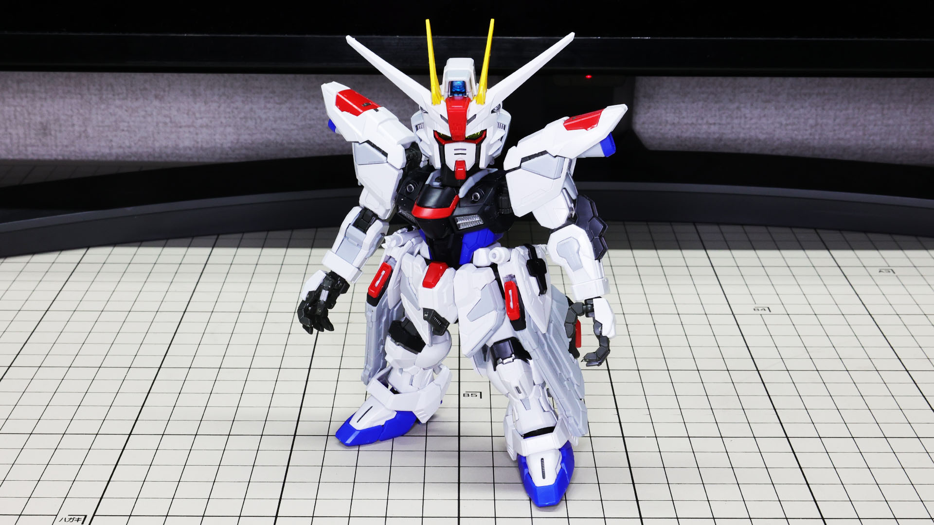 SDフリーダムガンダム本体が完成！