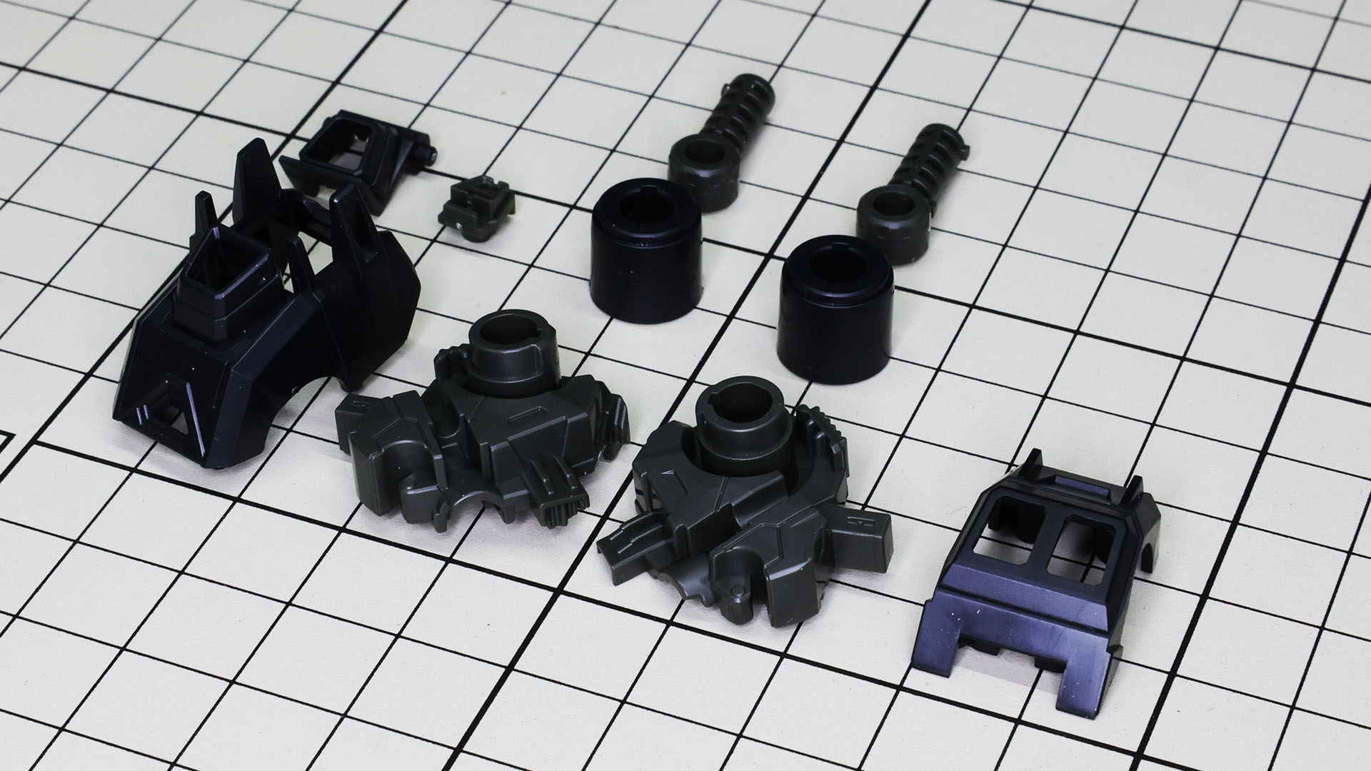 中央に位置する基部は簡素な構造でありながらツメのある軸で抜けにくい工夫がされています