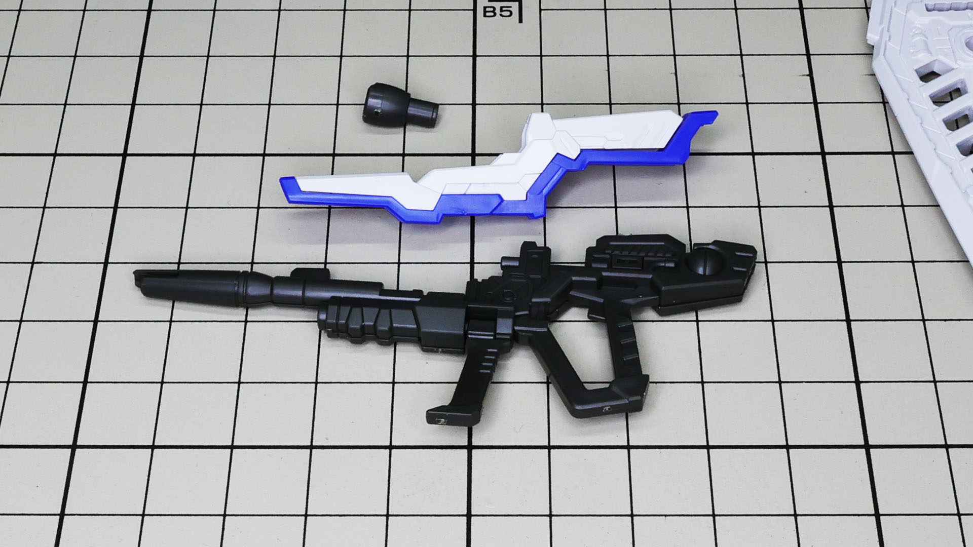 青と白のディテールもそれぞれ1ピースでパチピタが気持ちいい！