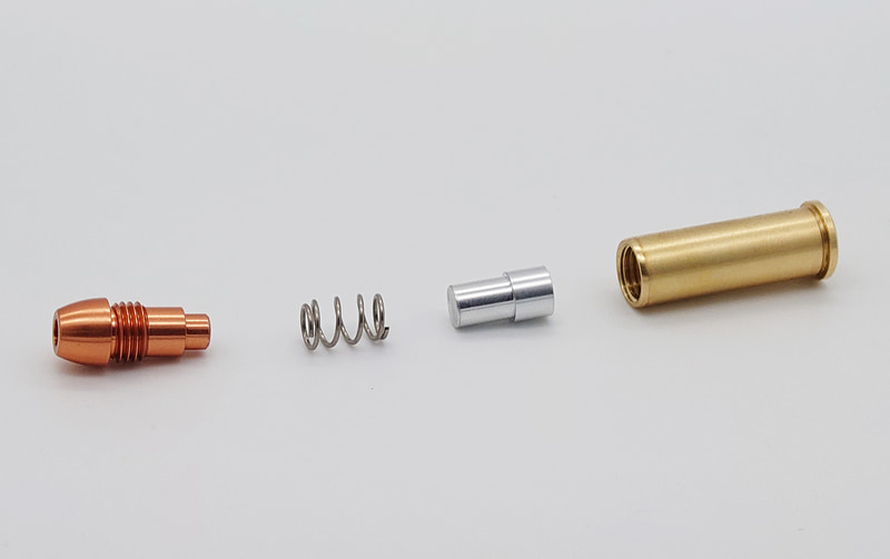 初空撃ち専用スプリングが付属。空撃ちの時のダメージを軽減できる