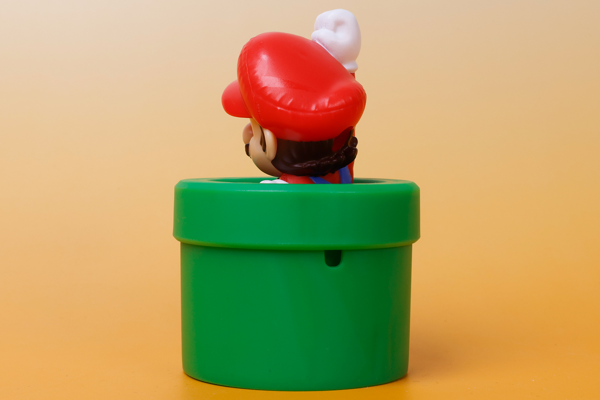 マリオの帽子も、よく見るとシワが付けられているなど芸が細かい