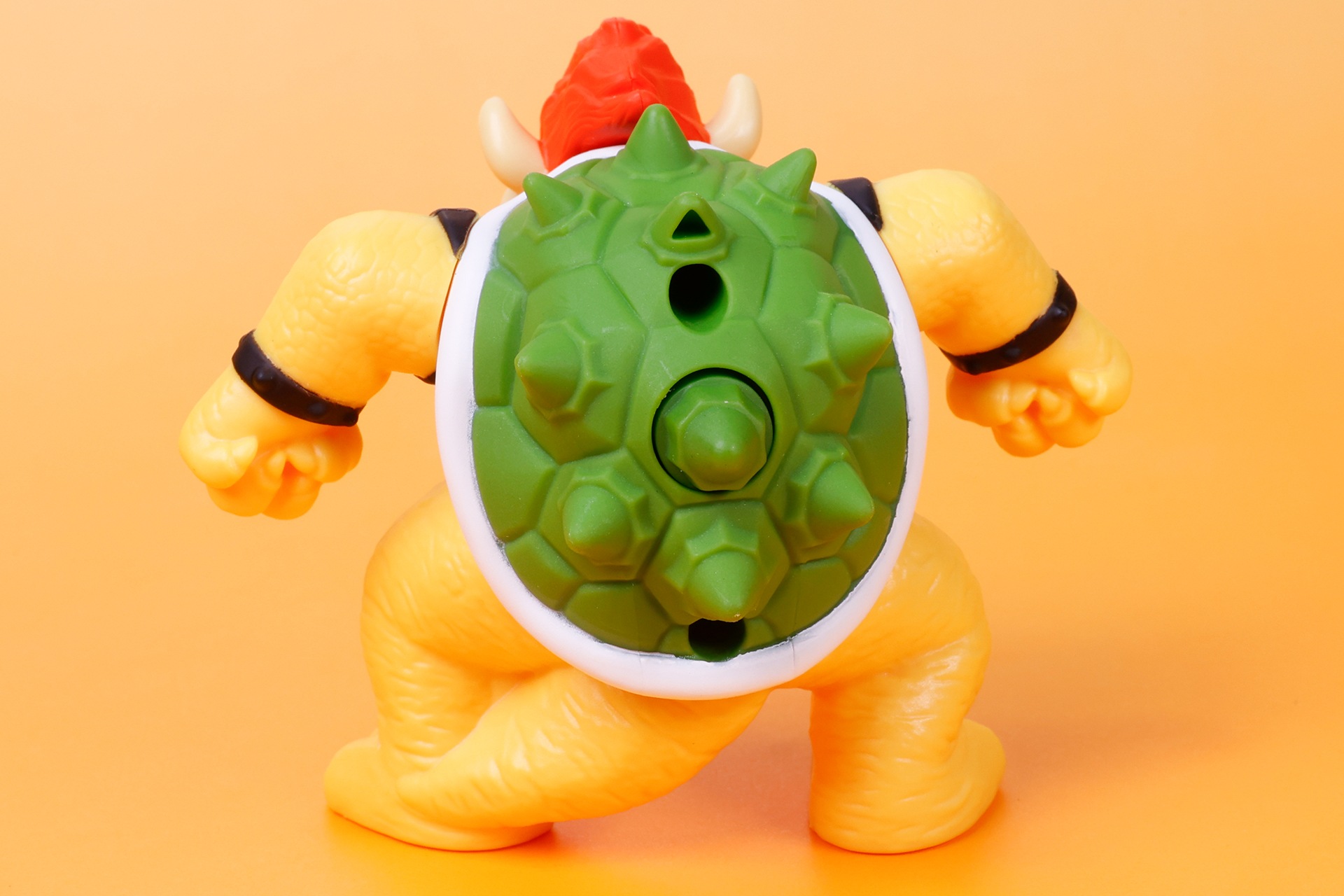 真ん中のトゲは、回転させるときに使う