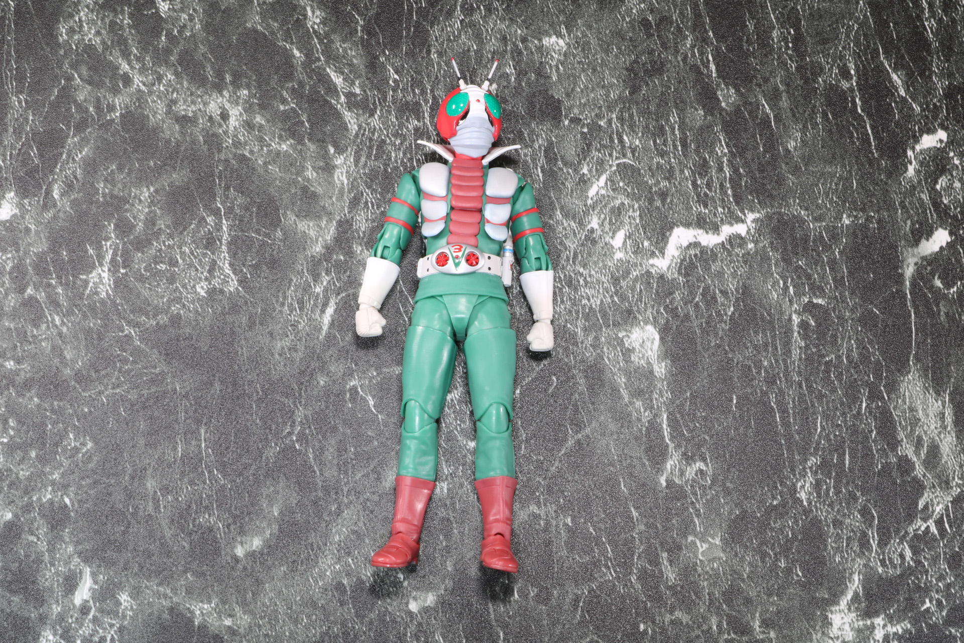 フィギュア本体