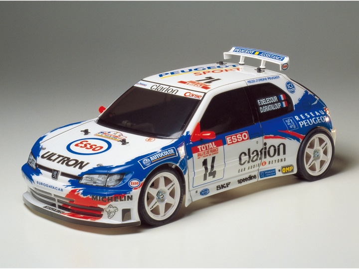 WRCで活躍したプジョー306 MAXI