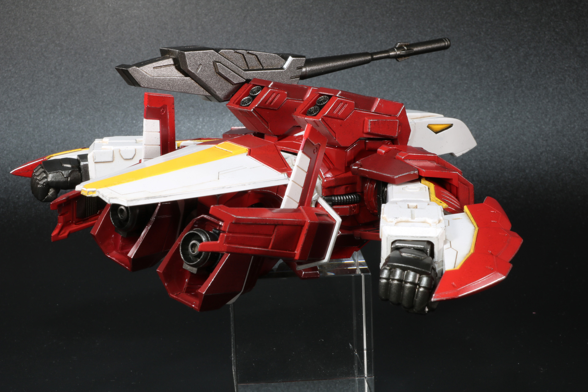 独特のシルエットの自走改