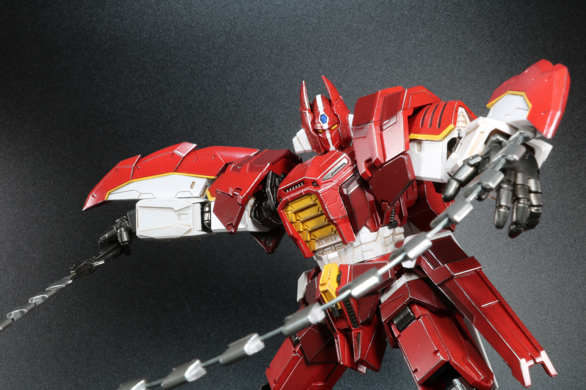 ガリアンソードを変幻自在に操るガリアン